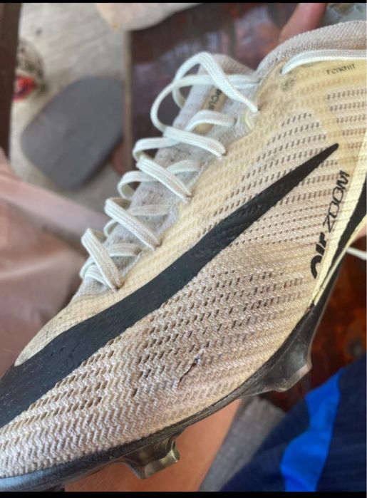 Ghete de fotbal profesionale nr 41