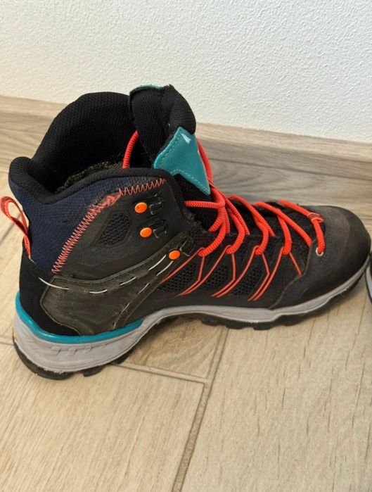 Bocanci de 3 sezoane Salewa Mountain Trainer Lite Mid GTX pentru femei