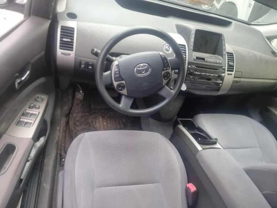 Dezmembrez Toyota Prius , an 2005, motor 1.5 hybrid, 57 kw, 1nz-fxe, cutie de viteze automata