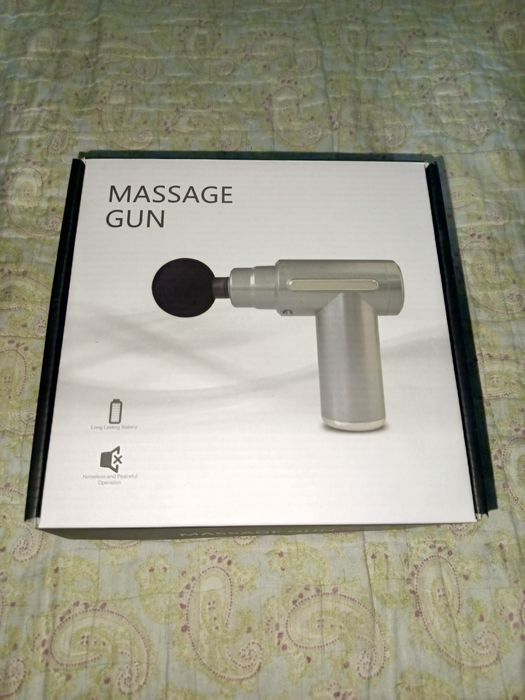 Massage gun massagor aparat