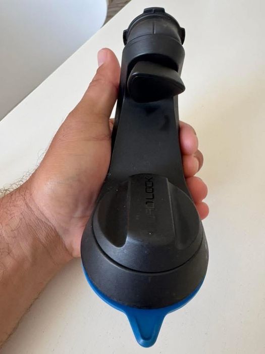 Suport fixare parbri auto Quad Lock