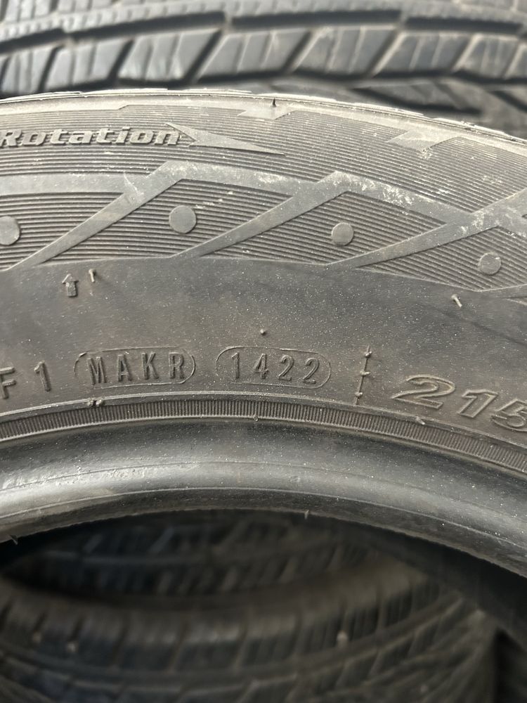 215/60/16  Nexen