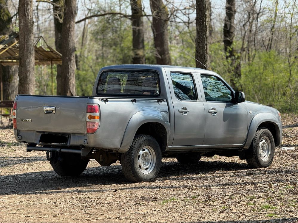 Vând Mazda BT 50