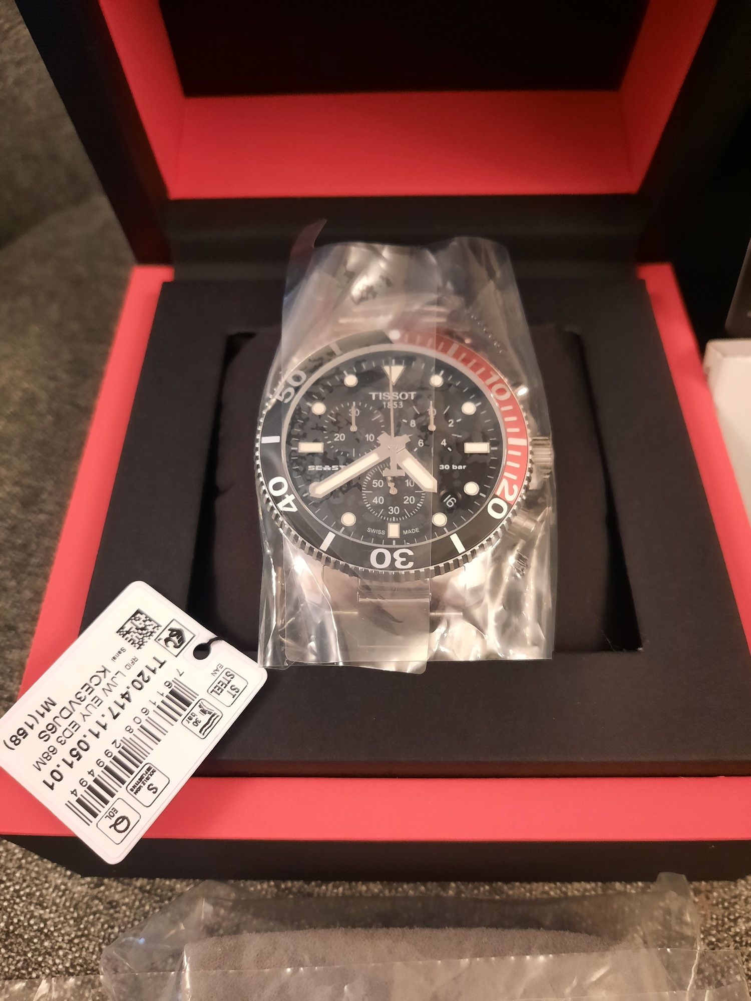 Tissot Seastar чисто нов с документи и карта за регистрация !