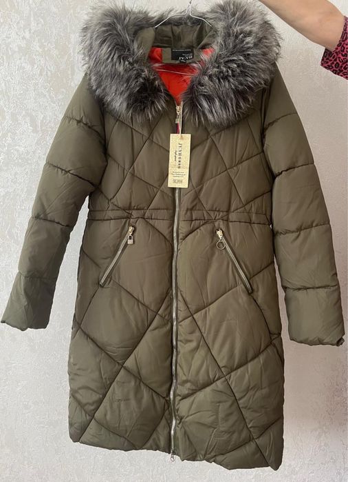 Зимняя куртка новая, 44-46 размер