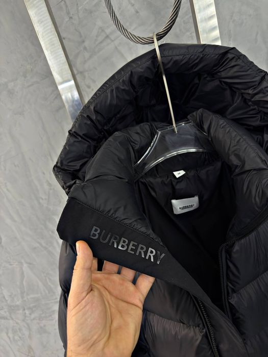 Geaca Burberry calitate Premium Husa Cadou