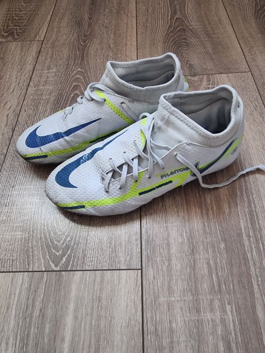 Adidasi de fotbal Nike, Adidas,  Umbro