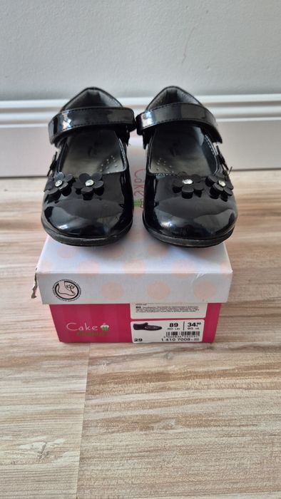 Cup cake детски официални обувки