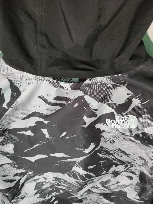 Висок клас яке за сноуборд и ски NORTH FACE Balfron  L