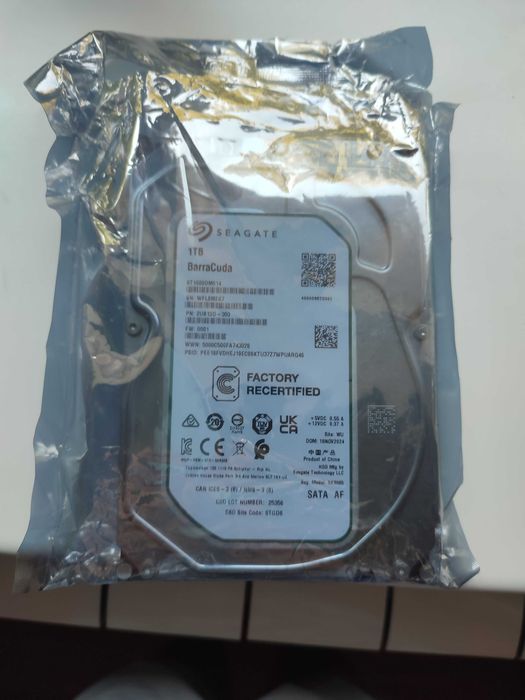 Vand Hard intern 1TB barracuda
