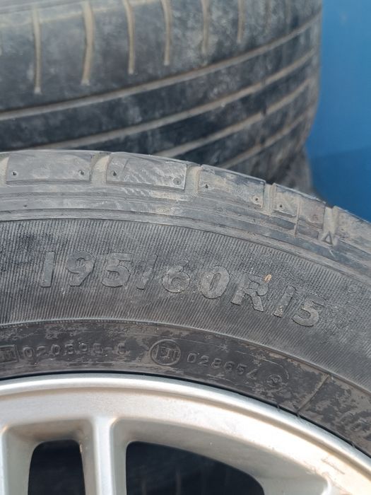 Roti Aliaj . jenti. Geante Ford 15