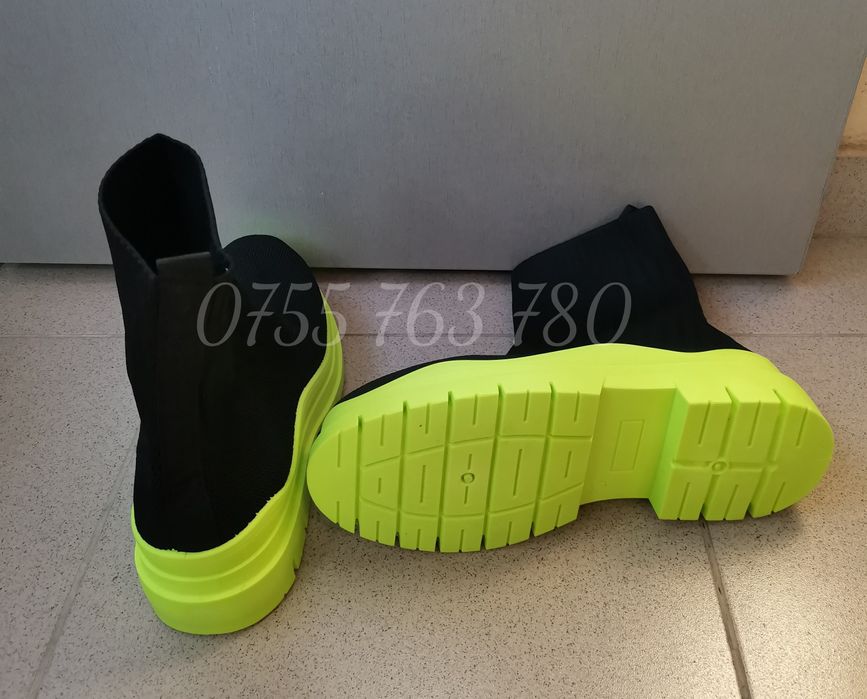 Ghete damă din material textil