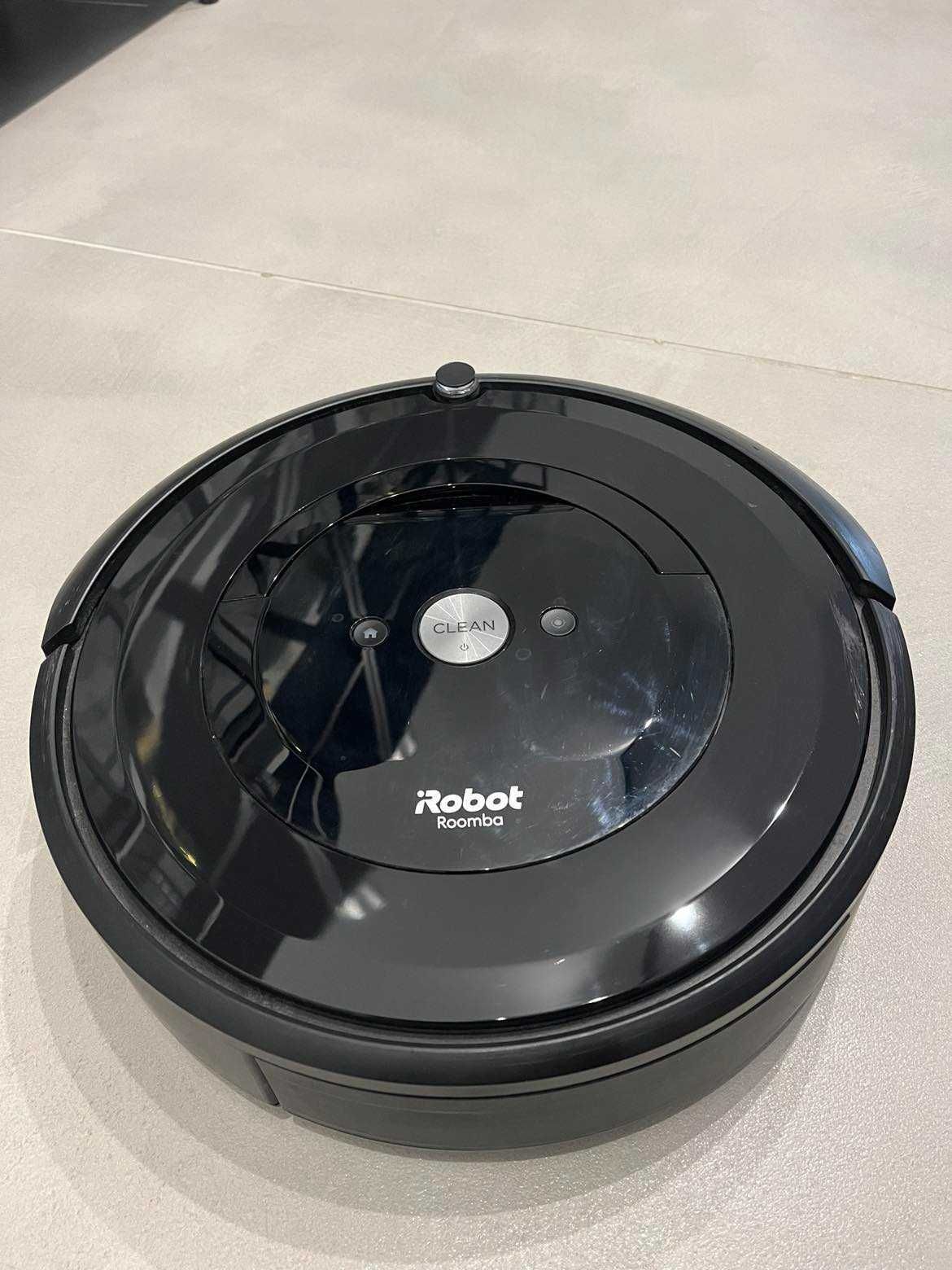 Робот прахосмукачка iRobot Roomba e5