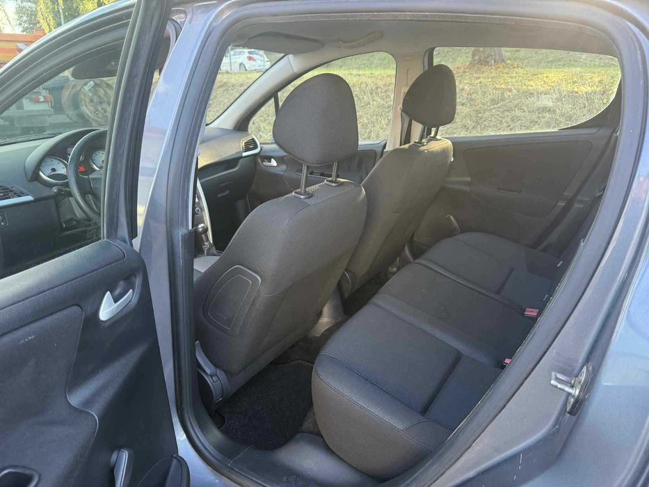Peugeot 207-14i-2011
