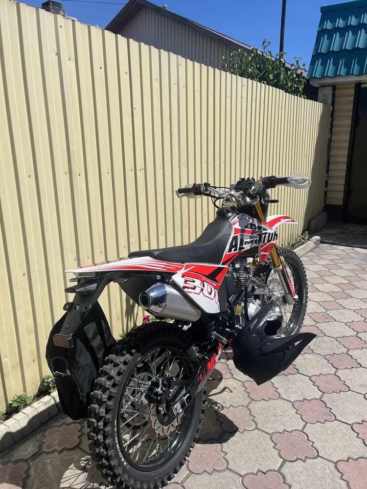 Продам Эндуро Almotor 06 300кубов