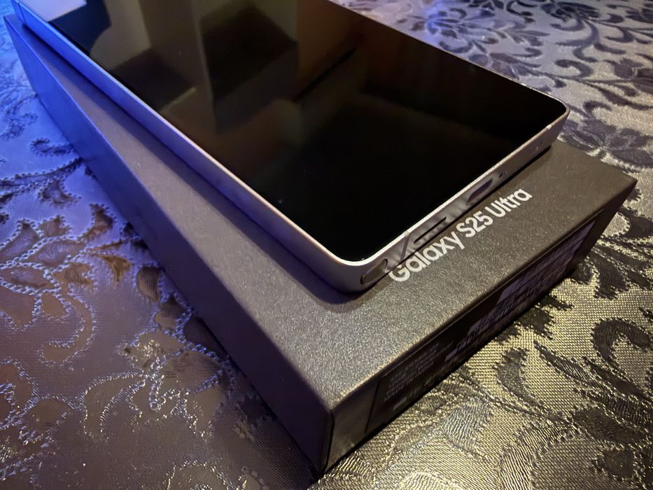 Samsung Galaxy S25 Ultra 256GB Whitesilver Titanium Snpadragon
