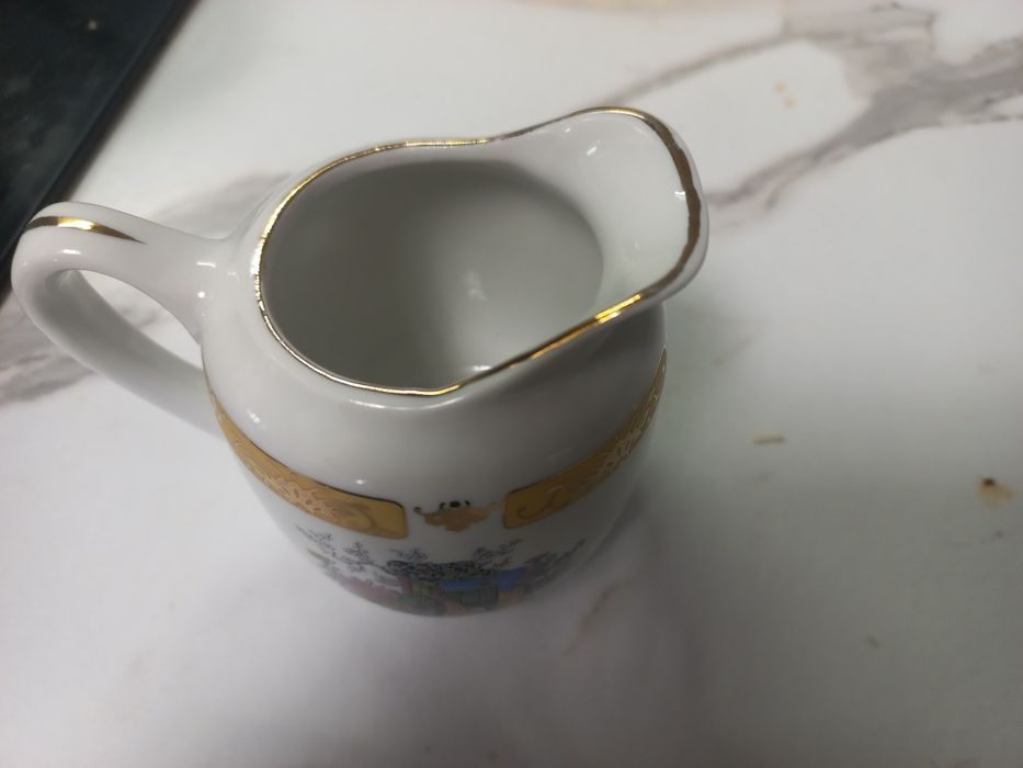 TANAKA JAPAN - порцеланова каничка за чай!