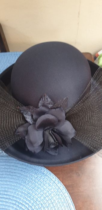 Pălărie pentru nuntă