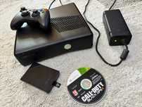 Xbox 360 Slim 250GB + joc