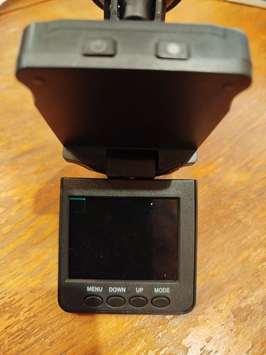 Продавам видео регистратор