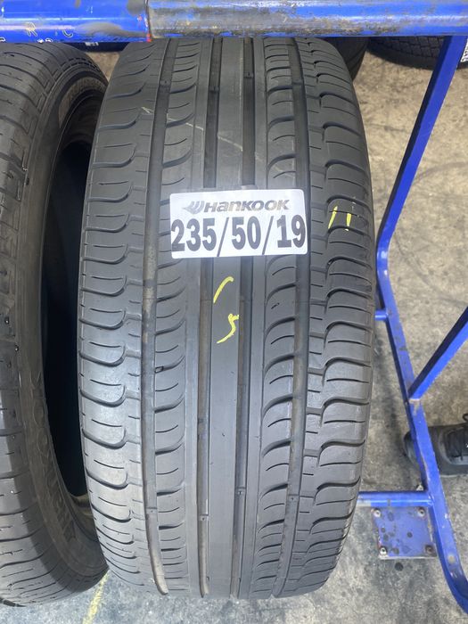235/50/19 Hankook Vara