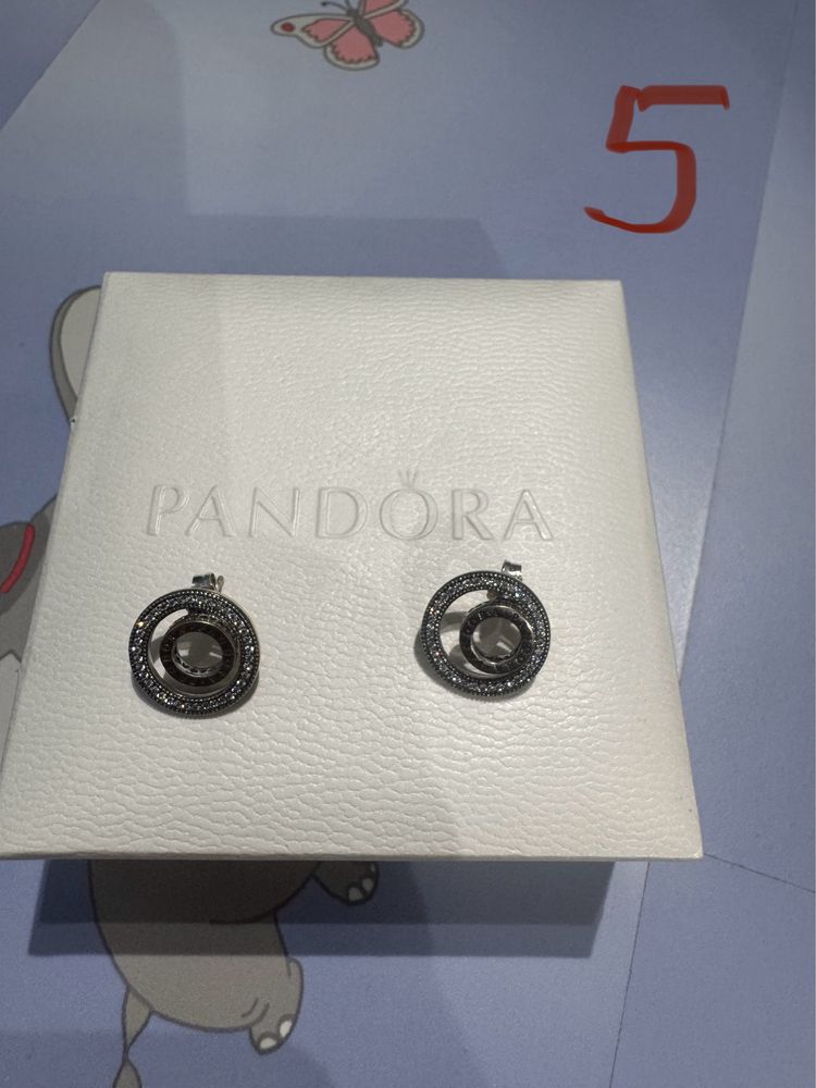 Vand Bijuterii Pandora