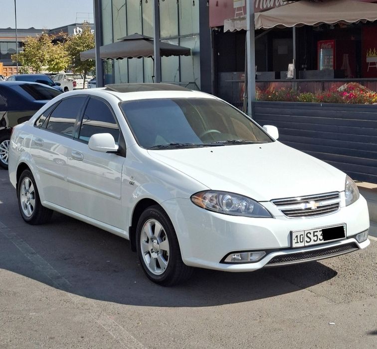 Gentra 3-Pozitsiya Avtomat Yili-2021 AvtoKredit MetanGazli Tayor