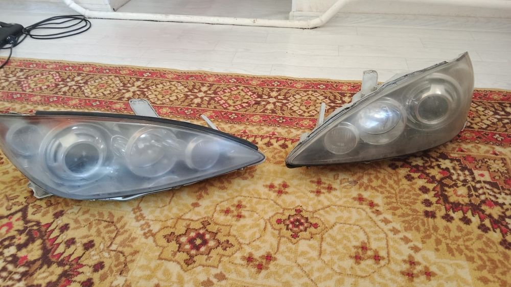 Продам фары на камри 30-35
