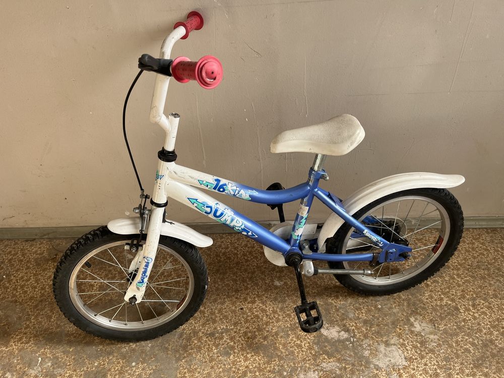 Продавам детски велосипед - размер 16