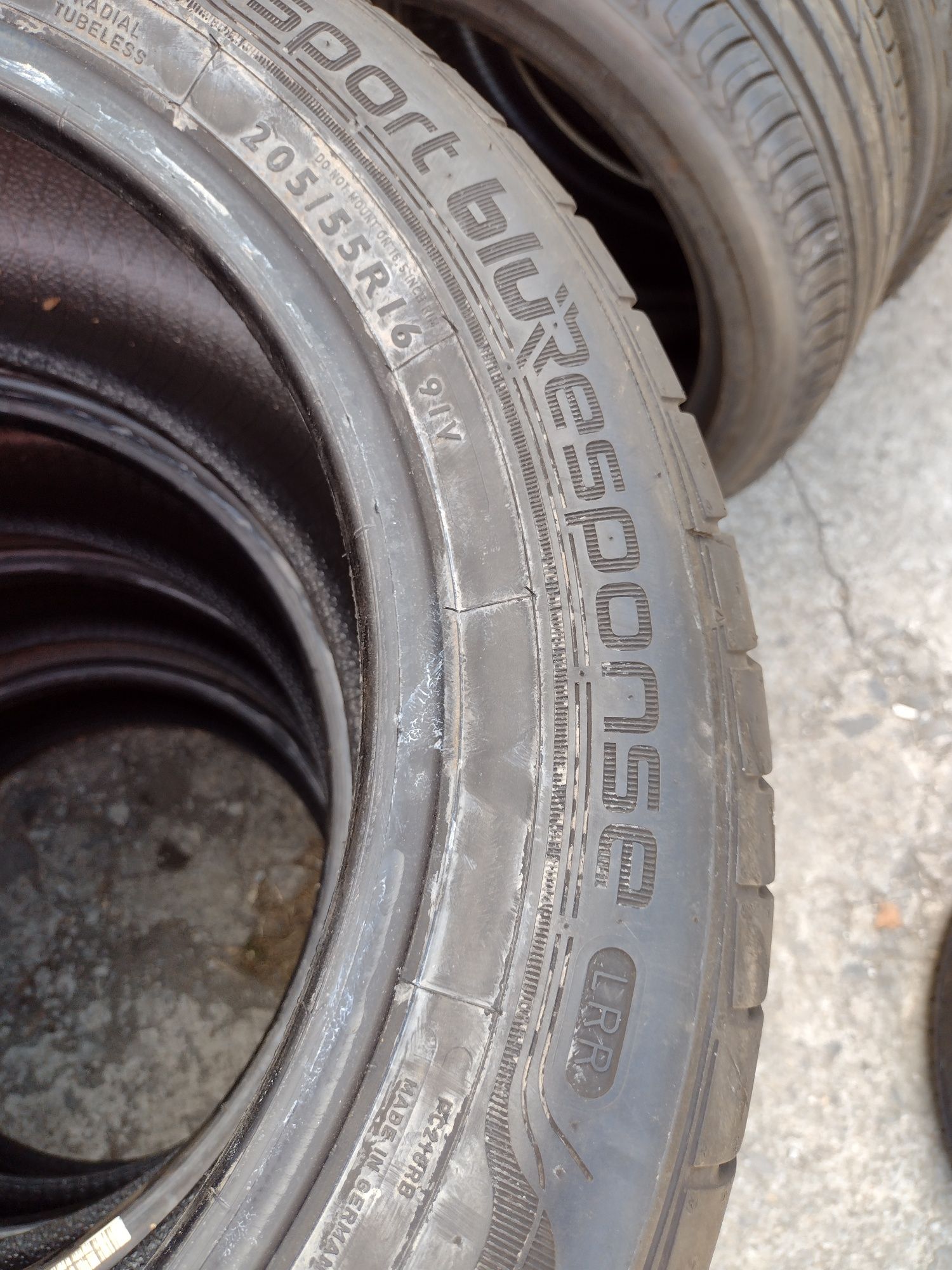 Нови 2бр.205/55/16 Dunlop SportBluResponse dot5317