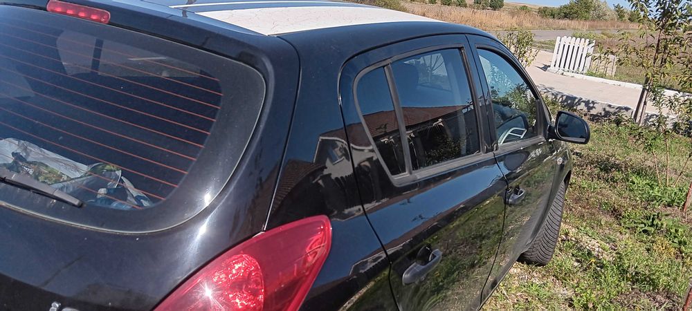 Vand Hyundai i20 benzina, an 2012