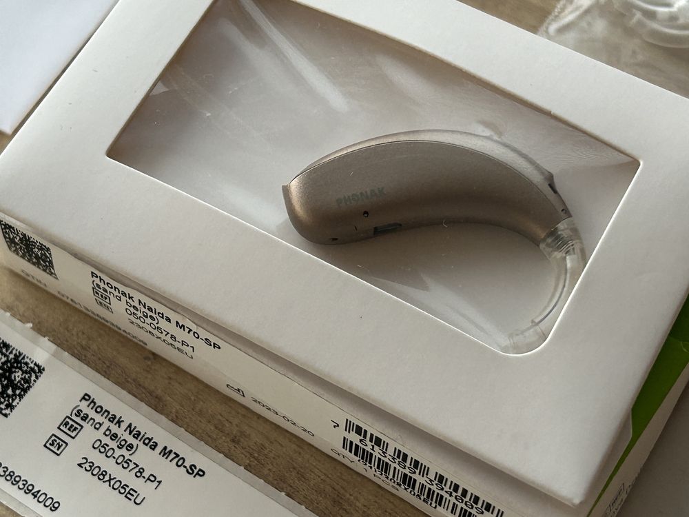 /ЧИСТО НОВ/ Phonak Naida M70-SP (sand beige)
