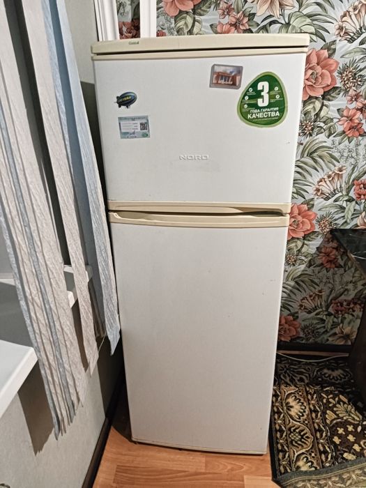 Продам холодильник
