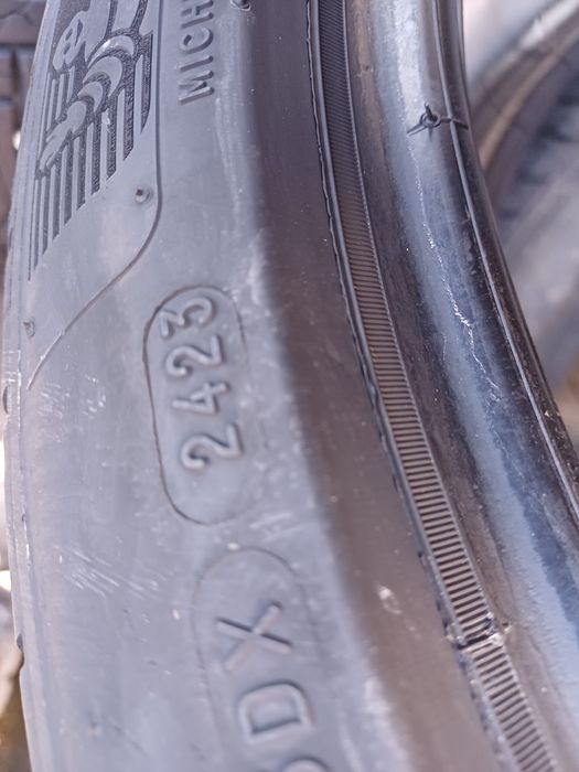 Гуми 245/40/19 Мишелин