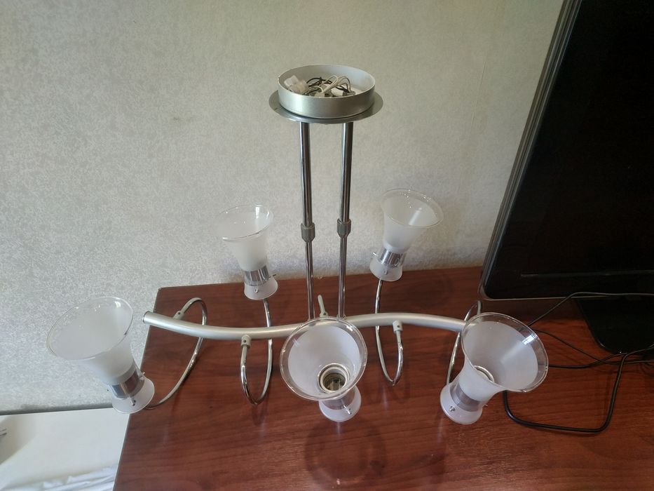 Люстра 5 рожковая
