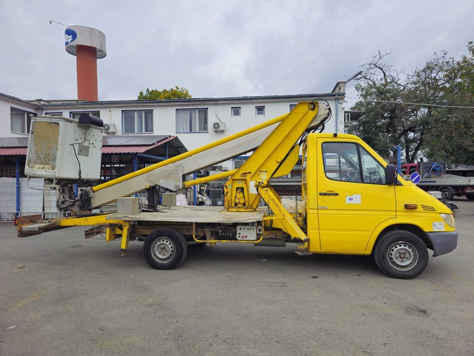 PRB Mercedes Sprinter Multitel 180