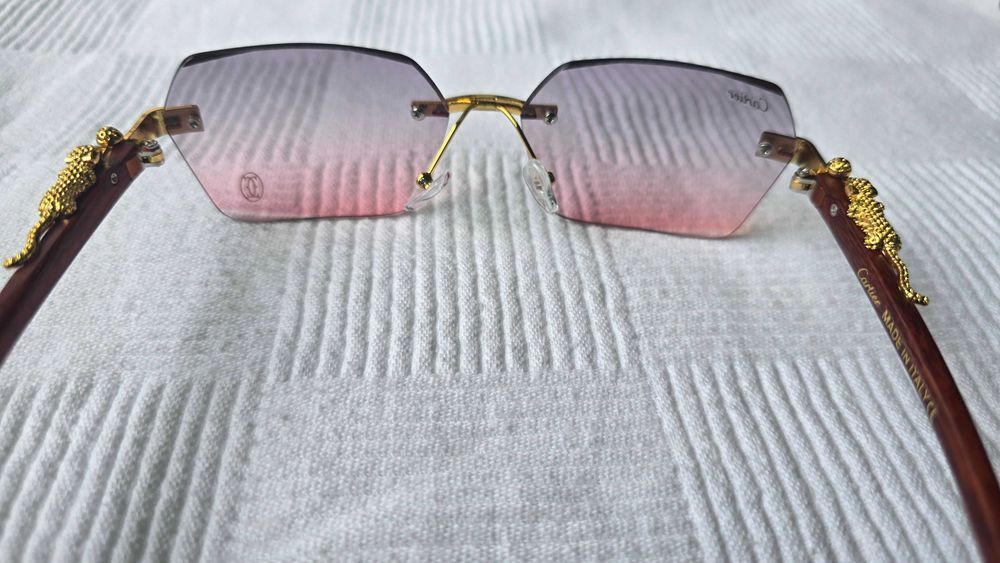 Ochelari de soare Cartier roz