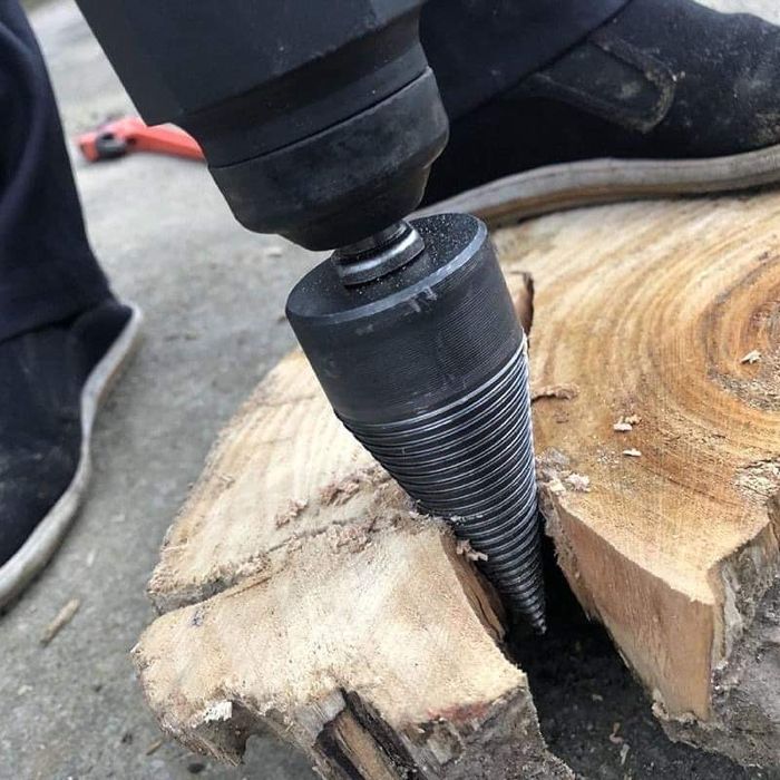 Конус за цепене на дърва