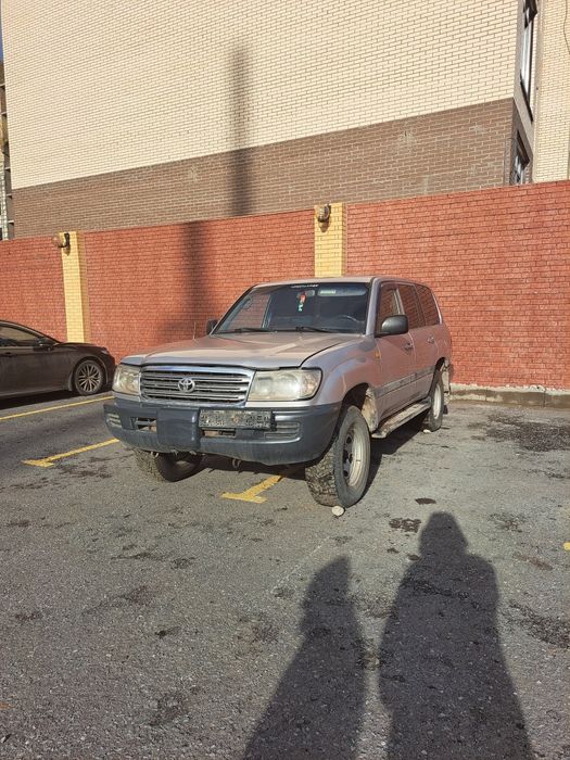 По запчастям  Toyota LandCruiser 105 k2