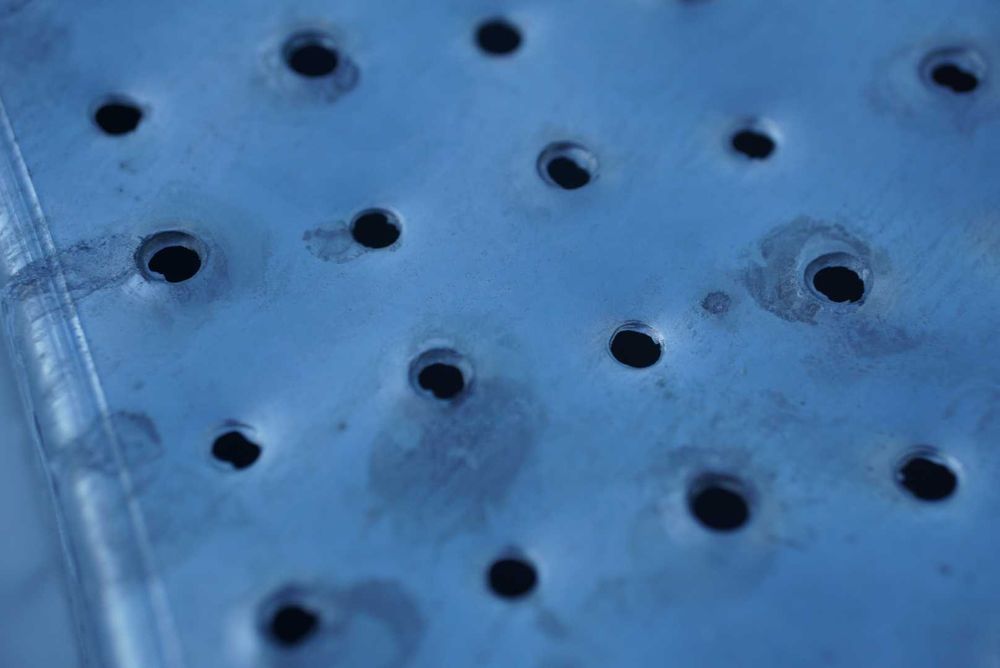 Treapta metalica zincata 1200 x 250 din tabla ambutisata si zincata