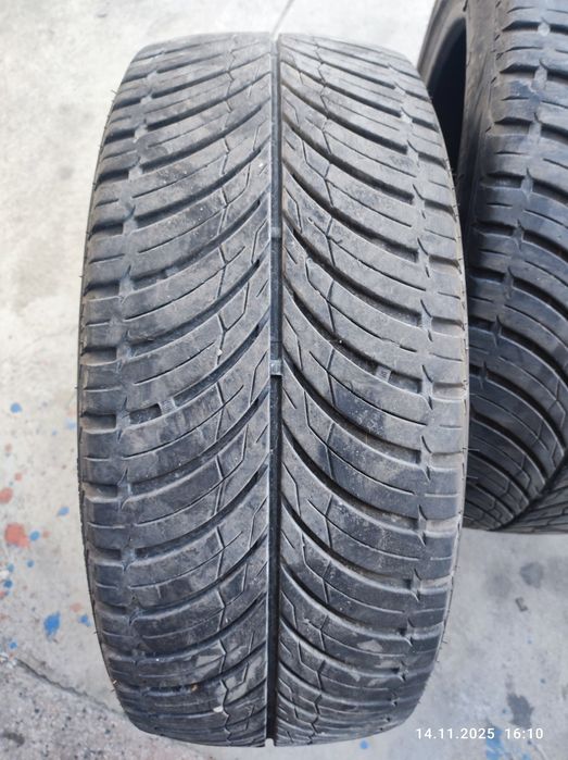 Гуми 245/45/19 2бр 275/40/19 2бр спорт пакет