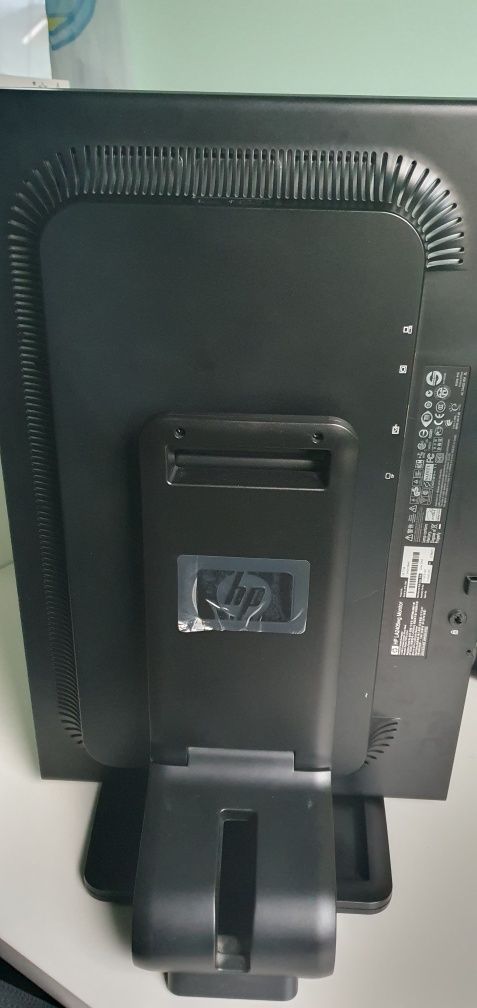 Монитор 24" HP Compaq LA2405wg