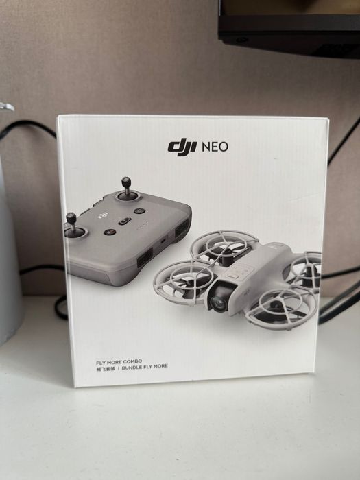Дрон DJI Neo fly more combo