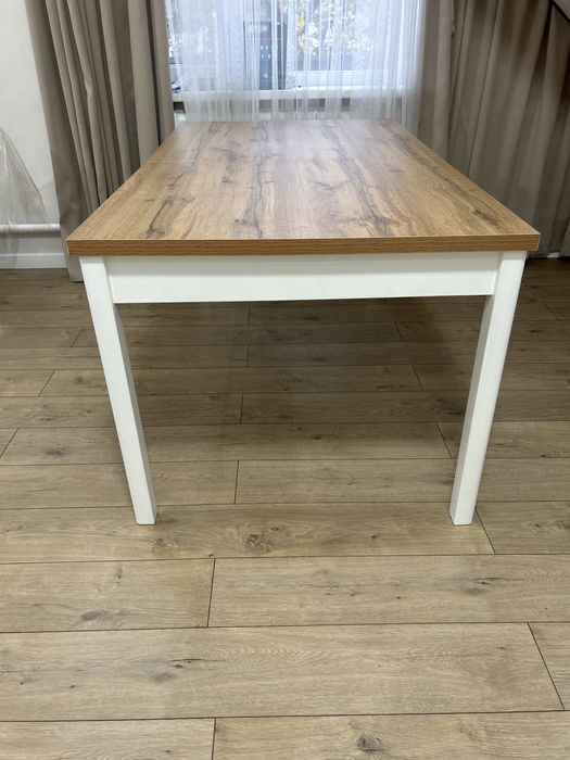 Стол продам