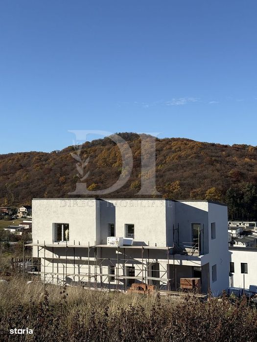 Casa individula / Zona Narciselor  , Floresti