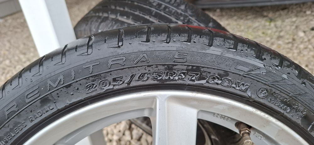 Peugeot 205x45x17