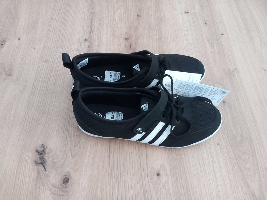 Дамски маратонки Adidas DIONA 2.0