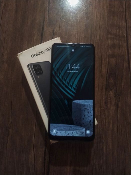 Samsung A12 Black