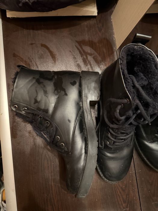 Черни боти с пух