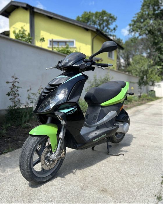 Vând scuter Piaggio Nrg